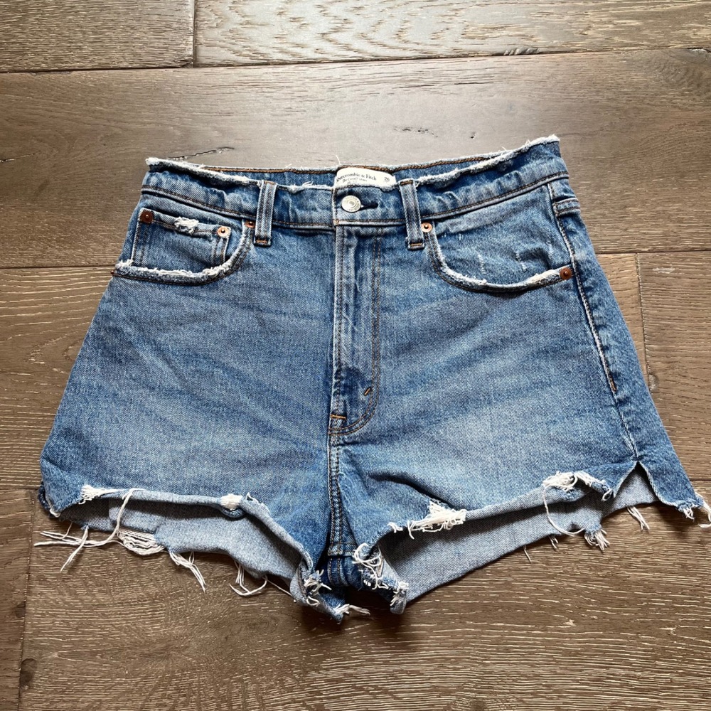 Abercrombie & Fitch The Cutoff Short High Rise Denim Jean‎ Shorts Womens Size 26